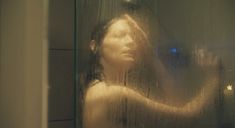 Голая Софи Уорд в фильме «Книга крови» фото #11