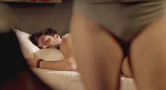 Голая София Абраау в фильме «Признания подростков» фото #2