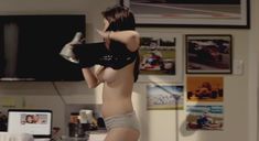 Голая София Абраау в фильме «Признания подростков» фото #4