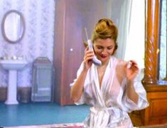 Голая София Шинас в фильме «Голод» фото #1