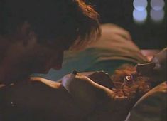 Голая Стейси Дэш в фильме «Нелегальный блюз» фото #3