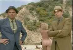 Голая Стефани Андерсон в фильме «Девушка из календаря» фото #3