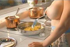 Голая Стефани ЛаФлер в сериале «Бухта страсти. Восходящие звезды» фото #13