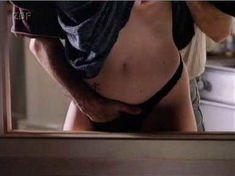 Голая Стефания Рокка в фильме «Виола» фото #8