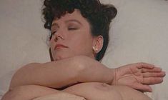 Стефания Сандрелли в порнофильме «Ключ» фото #10