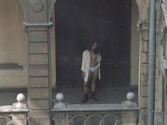 Голая Су Гарай в фильме «Запределье» фото #2