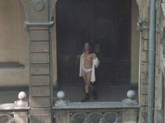 Голая Су Гарай в фильме «Запределье» фото #4