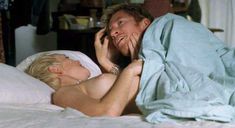 Голая Сьюзи Портер в фильме «Лучше, чем секс» фото #6