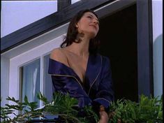 Голая Сьюзэн Пари в фильме «Вспышка» фото #1