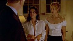 Голая Сьюзэн Уорд в фильме «Своя тусовка» фото #11