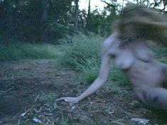 Голая Сьюзэн Фитерли в фильме «Потрошитель» фото #1