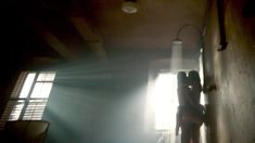 Голая Сэверн Томпсон в сериале «Спираль» фото #2