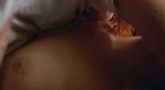 Голая Сэлли Стразерс в фильме «Пять легких пьес» фото #3