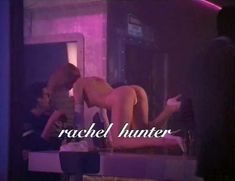 Голая Сэнди Васко в фильме «Немного безобидного секса» фото #1