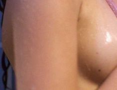 Голая Сюзанн Бридэм в фильме «Врата ада» фото #4