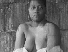 Голая Т. Венди МакМиллан в фильме «Ловись, рыбка» фото #1