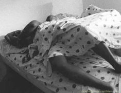 Голая Т. Венди МакМиллан в фильме «Ловись, рыбка» фото #8