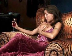 Голая Табита Стивенс в фильме «Горящие желания» фото #13