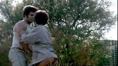 Голая Таня Бойд в фильме «Чёрный шампунь» фото #32