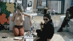 Голая Тара Саммерс в фильме «Я соблазнила Энди Уорхола» фото #1