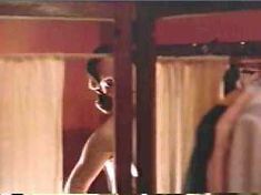 Голая Тара Фитцджеральд в фильме «Сирены» фото #15