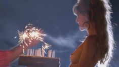 Голая Теган Шорт в сериале «Нас никогда не разлучить. Нерассказанная история INXS» фото #1