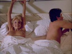 Голая Тереза Ганзел в фильме «Кинобезумие» фото #2