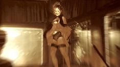 Голая Тери Коркоран в фильме «Мертвый отель» фото #3