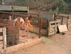 Голая Терри Гибсон в фильме «Дочь моего босса» фото #13