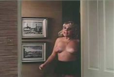 Голая Тесса Ричард в фильме «Последний американский девственник» фото #1