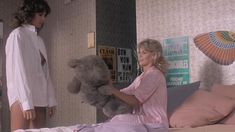 Голая Тил Робертс в фильме «Крепкие тела» фото #1