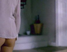 Голая Тильда Суинтон в фильме «Женская извращенность» фото #19