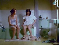 Голая Тильда Суинтон в фильме «Женская извращенность» фото #26