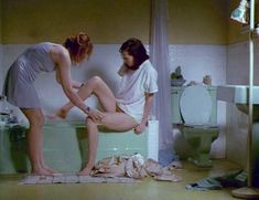 Голая Тильда Суинтон в фильме «Женская извращенность» фото #28