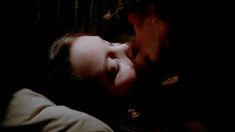 Голая Тиса Фэрроу в фильме «Кто-то зовет это любовью» фото #4