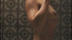 Голая Тиффани Шепис в фильме «Прирожденный убийца» фото #6