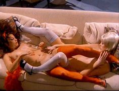 Голая Тони Гаррисон в фильме «Лига мечты» фото #3