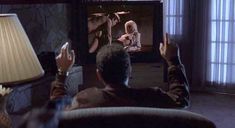 Кадры с голой Тони Коллетт в фильме «Последний кадр» фото #3