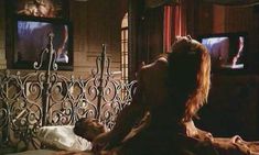 Голая Тоуни Китаен в фильме «Плэйбэк» фото #12