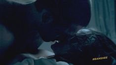 Голая Триесте Келли Данн в сериале «Банши» фото #6