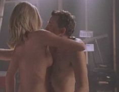 Голая Трэйси Райан в фильме «Преданная красота» фото #4