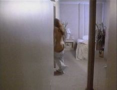 Голая Трэйси Скоггинс в фильме «Последние желания» фото #3