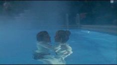 Голая Тува Новотны в фильме «В дурмане» фото #18