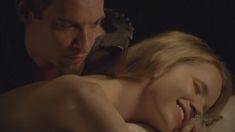 Голая Тэмзин Мёрчант в сериале «Тюдоры» фото #29