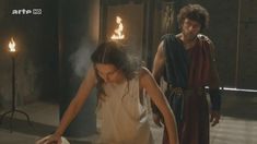 Голая Фанни Пльяр в сериале «Одиссея» фото #1