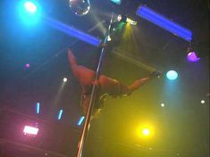 Голая Фелиция Дил в фильме «Особь 2» фото #1