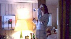 Голая Фиона Хорси в фильме «Сумасшедшие сестры» фото #32