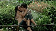 Голая Флора Мартинез в фильме «Росарио – Ножницы» фото #23