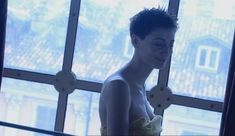 Голая Франческа Инауди в фильме «После полуночи» фото #5