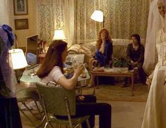 Голая Фрэнсис Фишер в фильме «Женская извращенность» фото #2